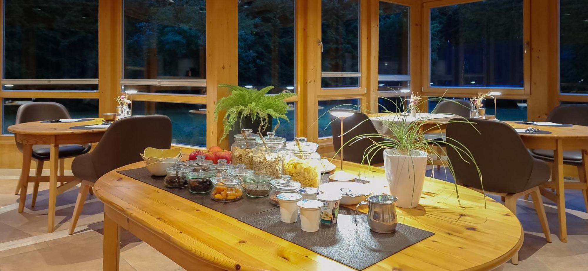 Residence-Garni Haus Tschenett Прато ало Стелвио Екстериор снимка