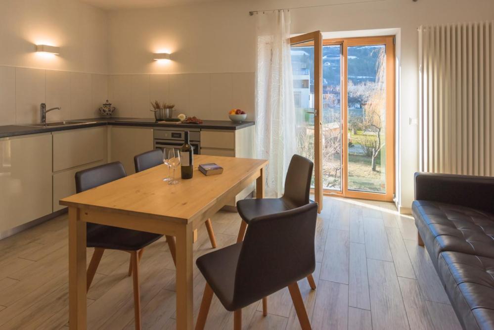 Residence-Garni Haus Tschenett Прато ало Стелвио Екстериор снимка