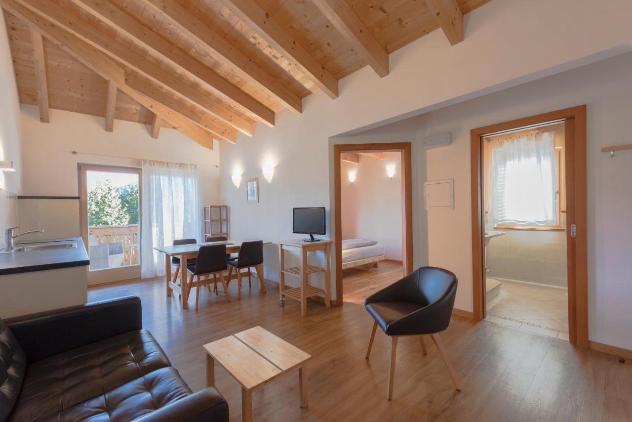 Residence-Garni Haus Tschenett Прато ало Стелвио Екстериор снимка