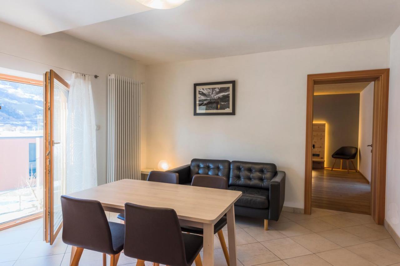 Residence-Garni Haus Tschenett Прато ало Стелвио Екстериор снимка